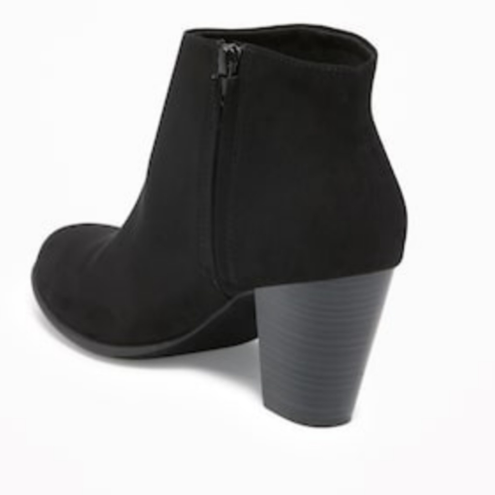 Old Navy Fall Suede side-zip ankle boots - Picture 2 of 5